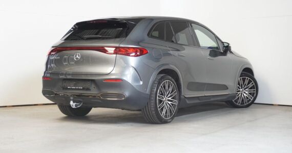 EQE 300 SUV AMG - NIGHT PAKKET - TREKHAAK 