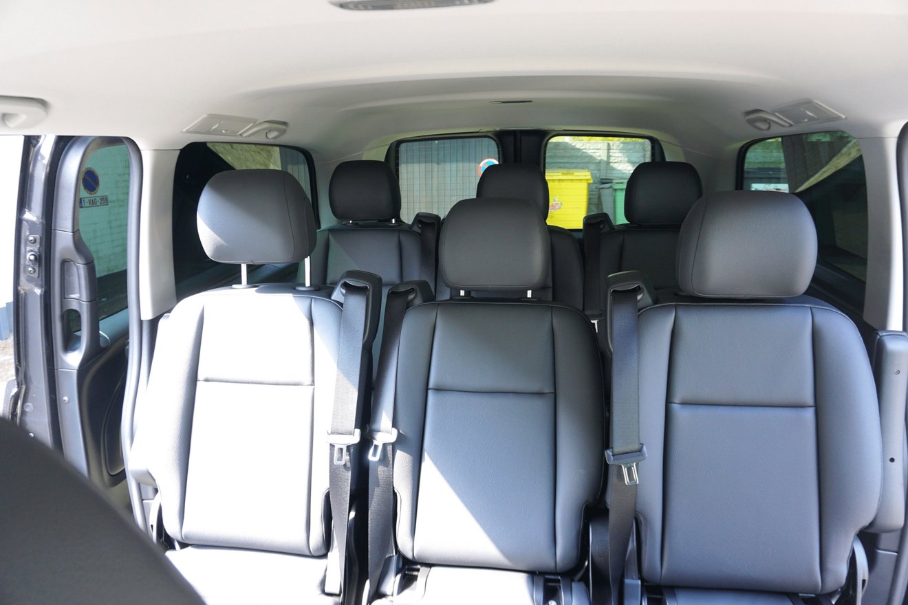 Merc Vito Tourer 8+1 (2) Merc Vito Tourer 8+1 (2)