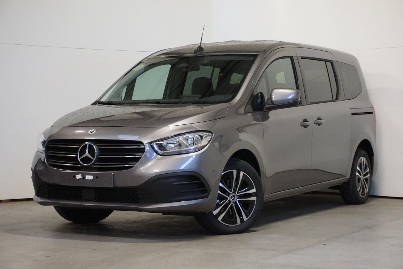 Mercedes T klasse 6+1 Mercedes T klasse 6+1