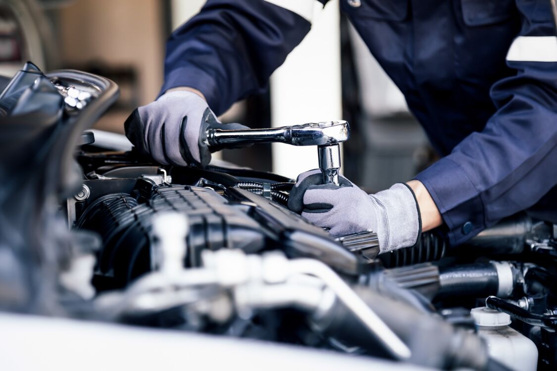 Moderne en professionele werkplaats & Mercedes-Benz onafhankelijke service Garage VAG nv