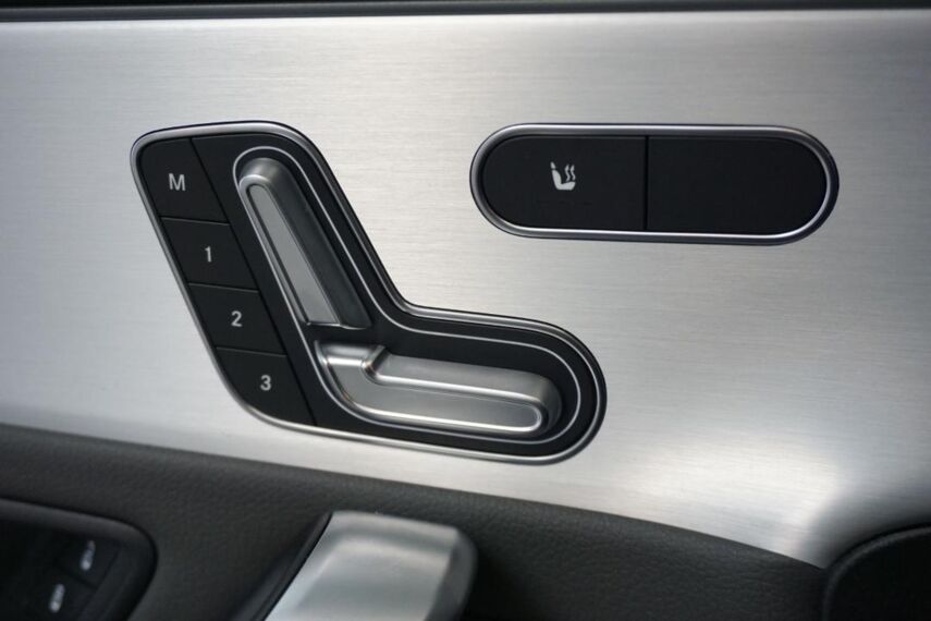 CLA 250 e AMG - BURMESTER SURROUND - NIGHT PAKKET