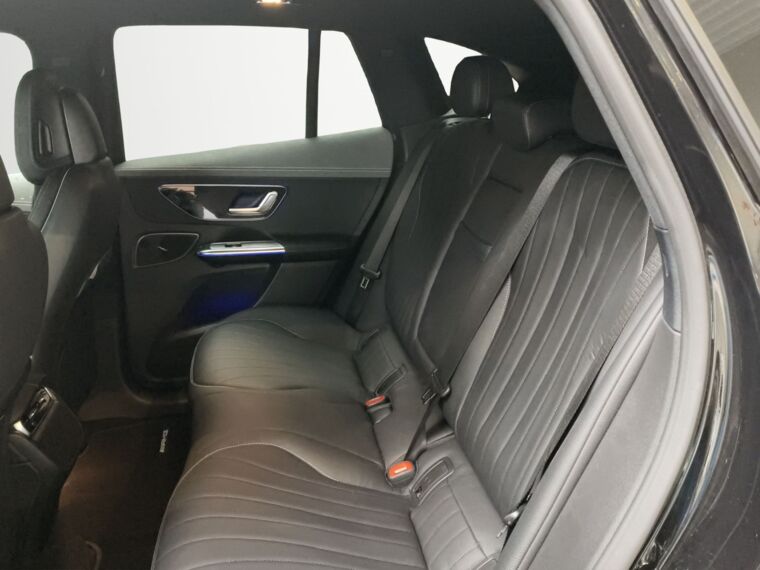 EQE 300 SUV AMG - TREKHAAK WEGKLAPBAAR - HEAD-UP EQE 300 SUV AMG - TREKHAAK WEGKLAPBAAR - HEAD-UP