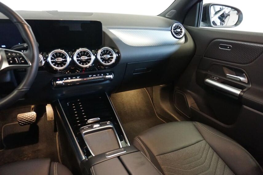 EQA 350 4M EQA 350 4M