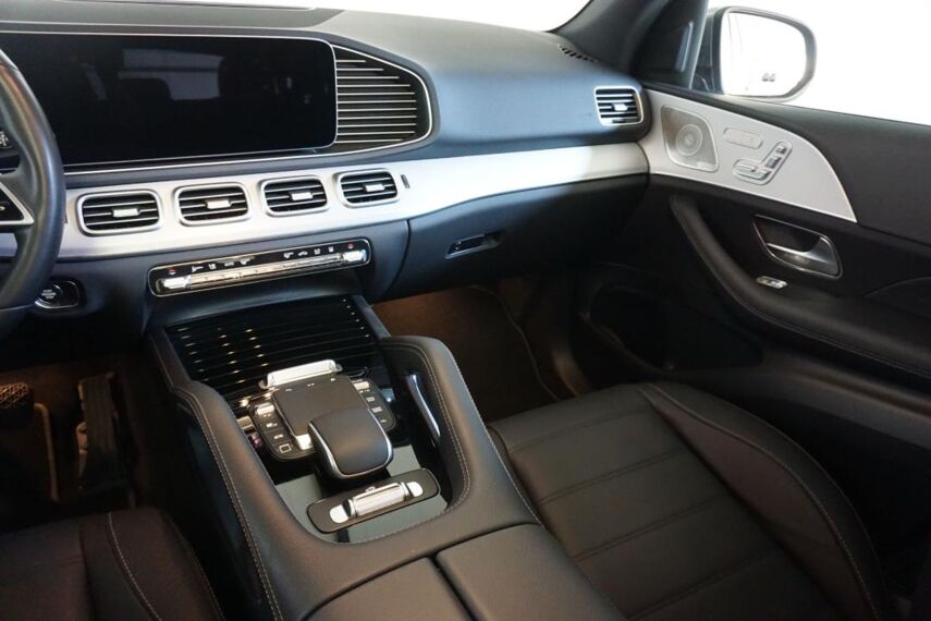 GLE 350 de 4M AIRMATIC - PANO DAK - TREKHAAK GLE 350 de 4M AIRMATIC - PANO DAK - TREKHAAK