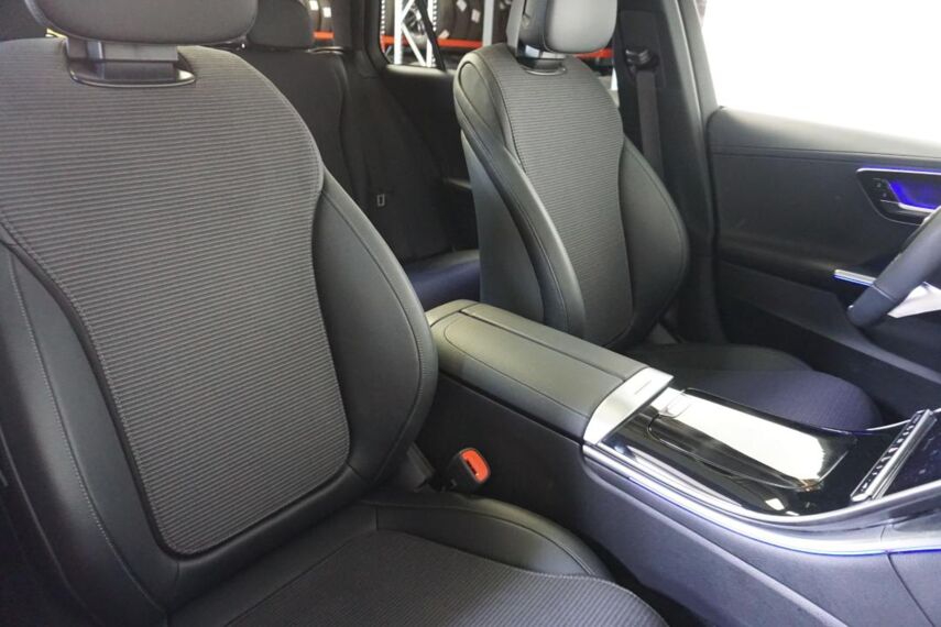 C 300 T de 4M PANO DAK - TREKHAAK WEGKLAPBAAR C 300 T de 4M PANO DAK - TREKHAAK WEGKLAPBAAR