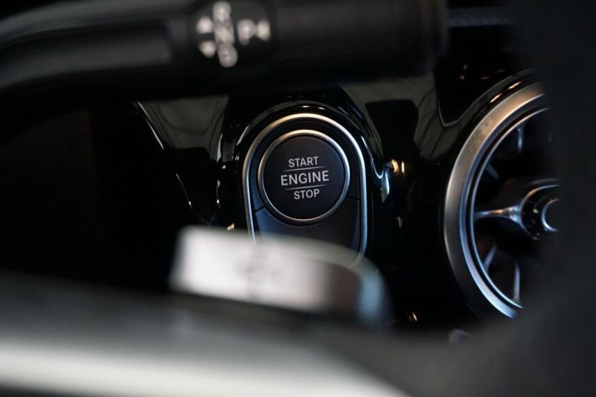CLA 250 e AMG - BURMESTER SURROUND - NIGHT PAKKET CLA 250 e AMG - BURMESTER SURROUND - NIGHT PAKKET