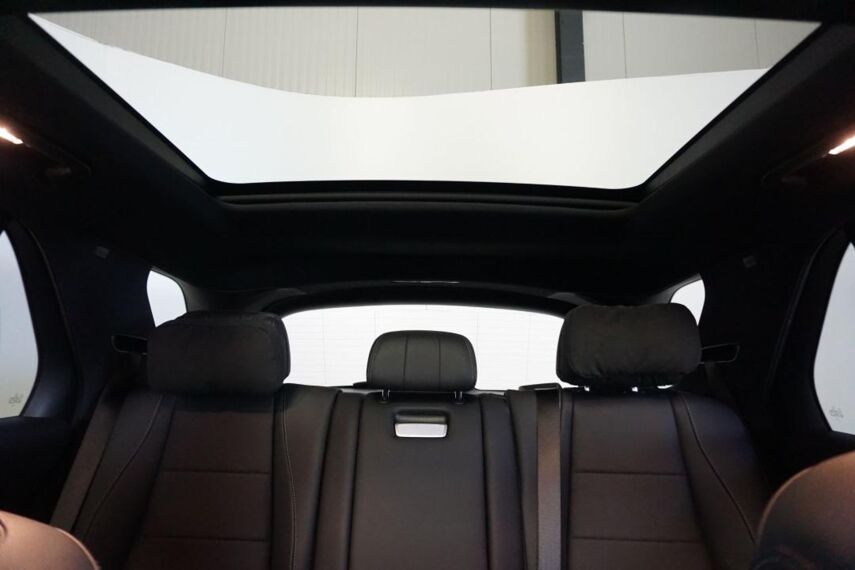 GLE 350 de 4M Panoramisch dak GLE 350 de 4M Panoramisch dak