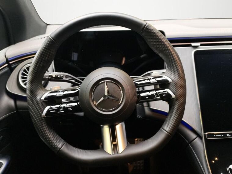 EQE 300 SUV AMG - TREKHAAK WEGKLAPBAAR - HEAD-UP