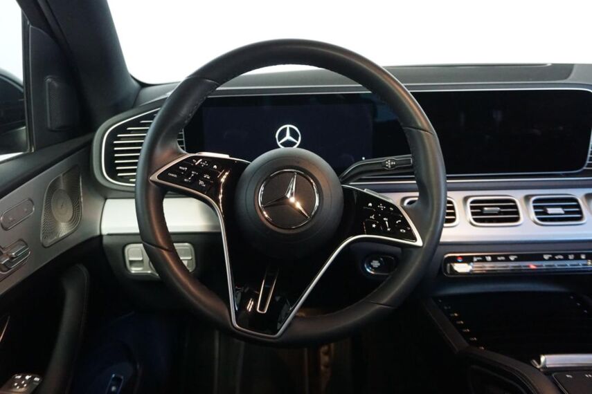 GLE 350 de 4M Panoramisch dak GLE 350 de 4M Panoramisch dak