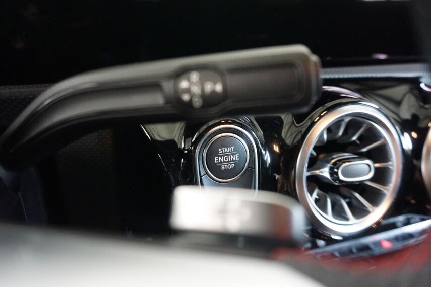 CLA 250 e AMG - MULTIBEAM LED CLA 250 e AMG - MULTIBEAM LED