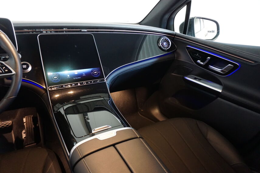 EQE 300 SUV 