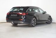 E 220 T d PANO DAK - TREKHAAK WEGKLAPBAAR E 220 T d PANO DAK - TREKHAAK WEGKLAPBAAR