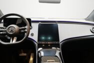 EQE 300 SUV AMG - TREKHAAK WEGKLAPBAAR - HEAD-UP